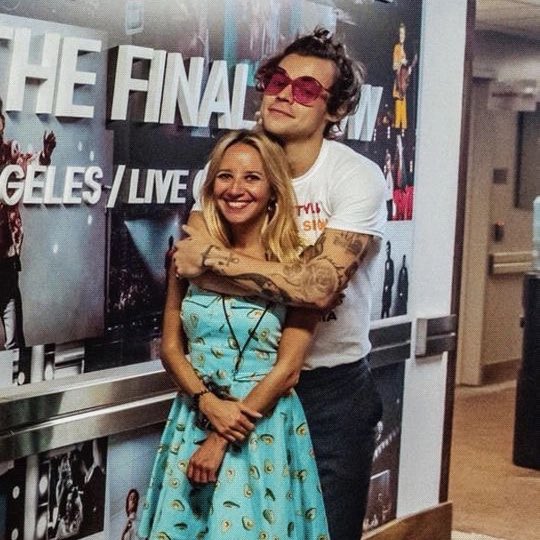 hrrysIatenights's tweet photo. she gave us the boyfriend content we needed https://t.co/jpGAwQZPdi