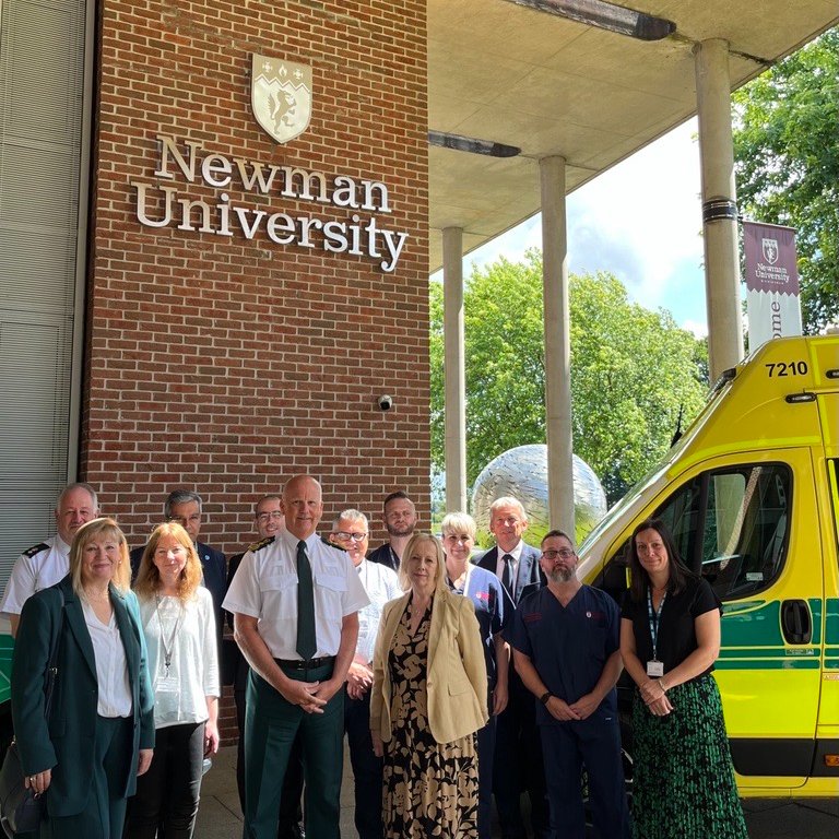 🤝 | We’re proud to have signed a Memorandum of Understanding (MoU) with @OFFICIALWMAS today. This partnership will foster innovation, knowledge exchange, and professional development opportunities for healthcare professionals & students 🚑 Read more: bit.ly/3DiMMaU