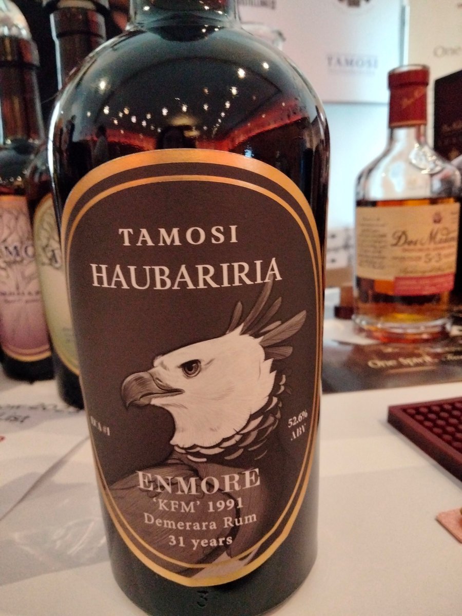 FiShoop's tweet photo. Prepping next week's #CocktailHour radio show & my Quaffed blog by writing a list of the tots I enjoyed @WhiskyExchange #RumShow. 34 on the first day, more than I thought. Tamosi Haubariria, Enmore Marque 'KFM' 1991 Demerara Rum, 31 yo, 52.6% is currently the Star Tot #rum https://t.co/ifvPk3g4XN
