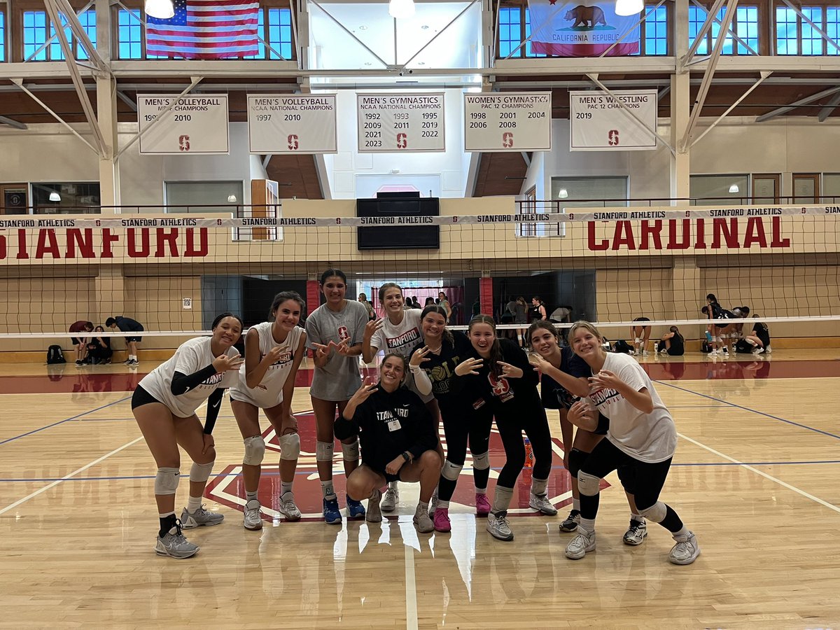 I had the amazing opportunity to attend the Advanced Setters 4 Day Camp at Stanford University. And I was allowed to play Libero for the last two days! Stanford Volleyball, I love you!!