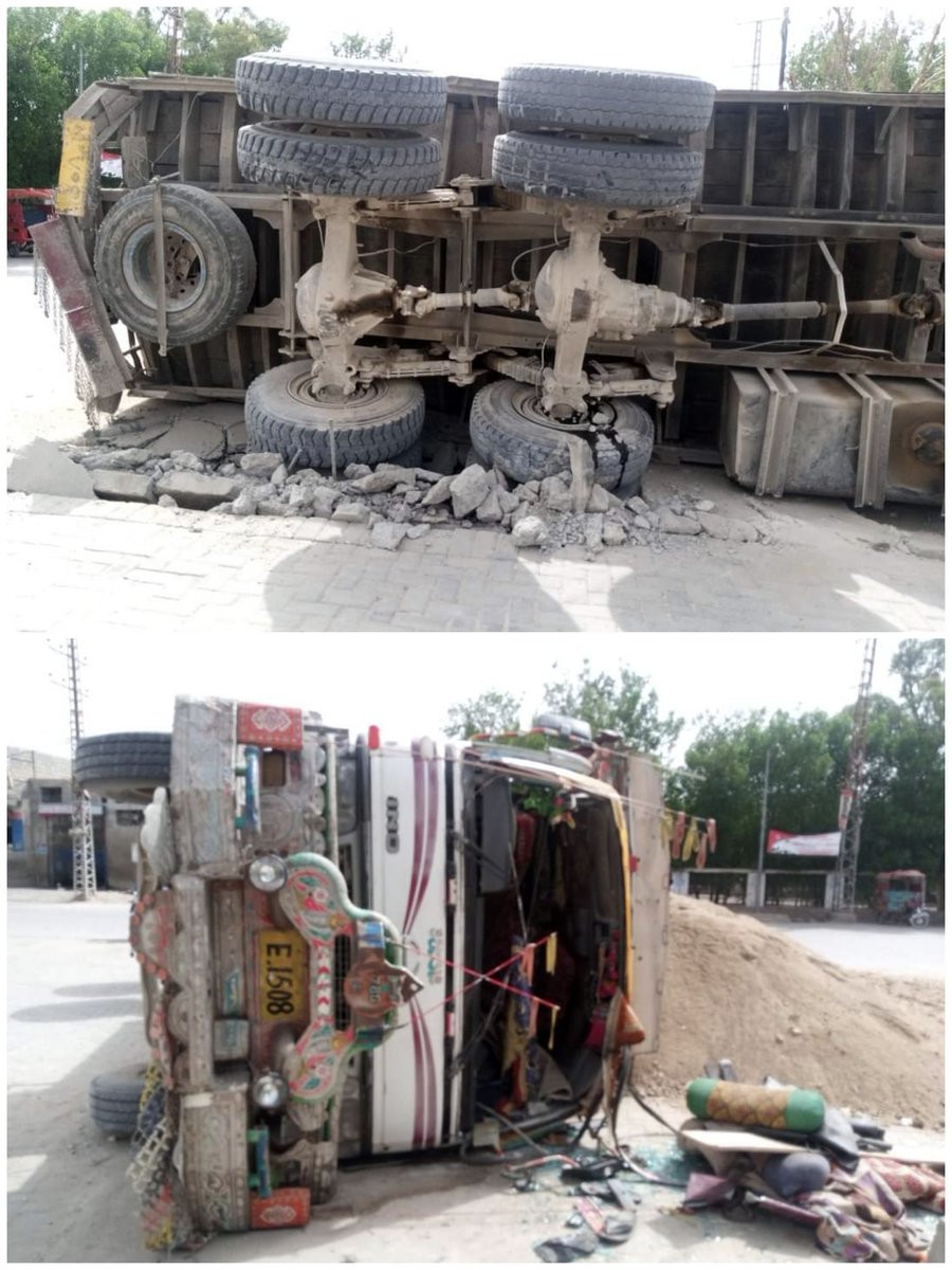 DailySitaraSind's tweet photo. جیکب آباد میں بلدیہ کے ٹھیکیدار کے ناقص کام کی وجہ سے قومی شاہراہ پر سیوریج نالے کی پل تیسر ی بار منہدم ہو گئی ریتی کا ٹرک الٹ گیا،ڈرائیور اور کلینر زخمی،ہسپتال منتقل
#الو_والی_بریانی
#SaveJimsFromCorruption #jacobabadpolicefail #Jacobabad
@NasirShahOffice @psec_governor #msdp https://t.co/JcXJ6J9yTB