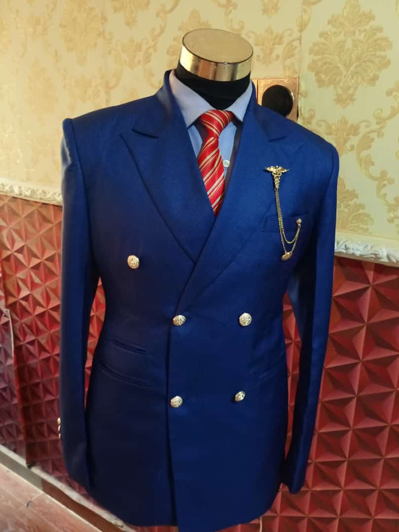 mayorwears's tweet photo. Our double breasted peak lapel suit tailored for that perfect gentleman.  This is the best fit for your next occasion.. https://t.co/VcXpRq8aTW