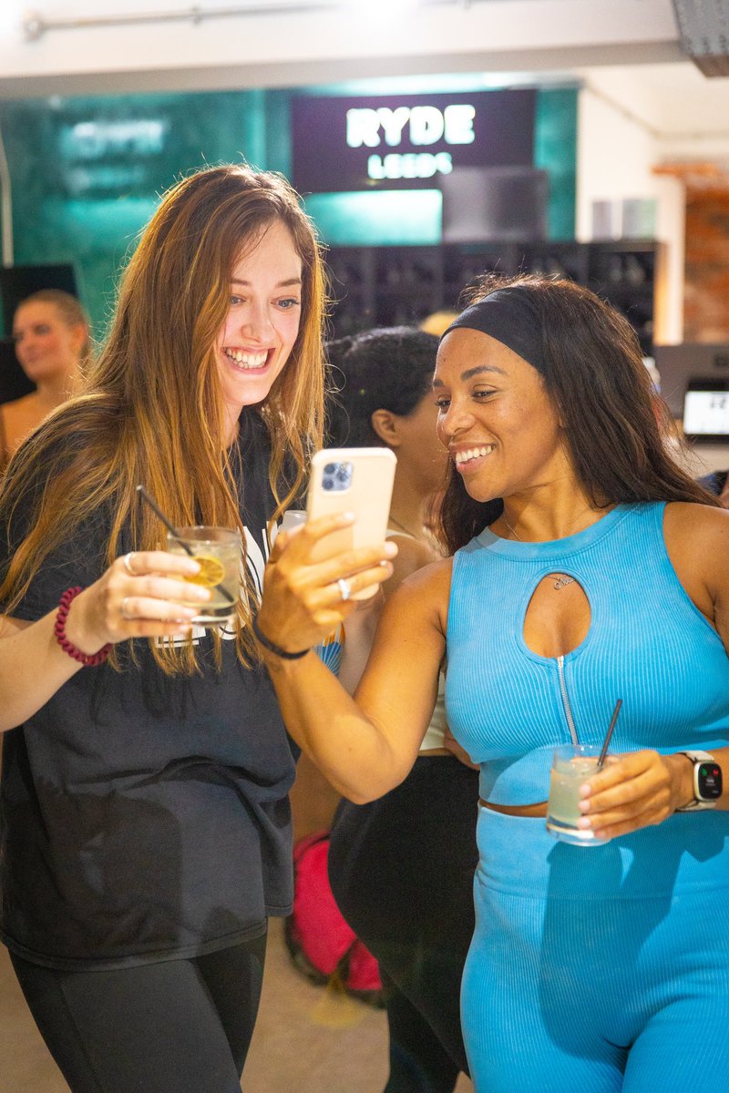 laurarobinsonpr's tweet photo. Post event vibes 🤳 #LRPR #eventmanagement #sipandspin https://t.co/0cZ5NC0ZMn
