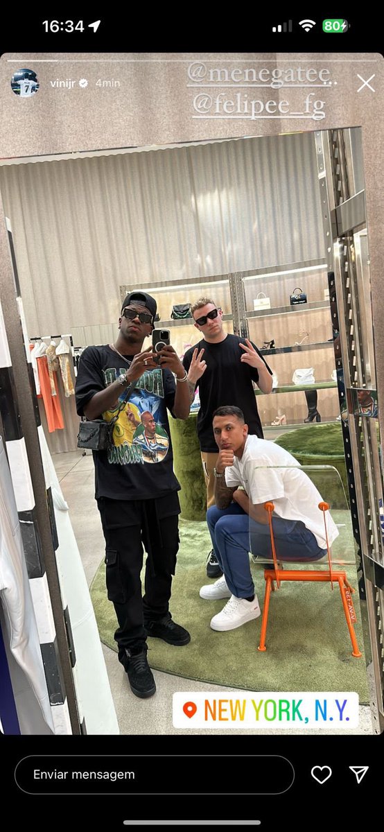 Xapo Store tweet media