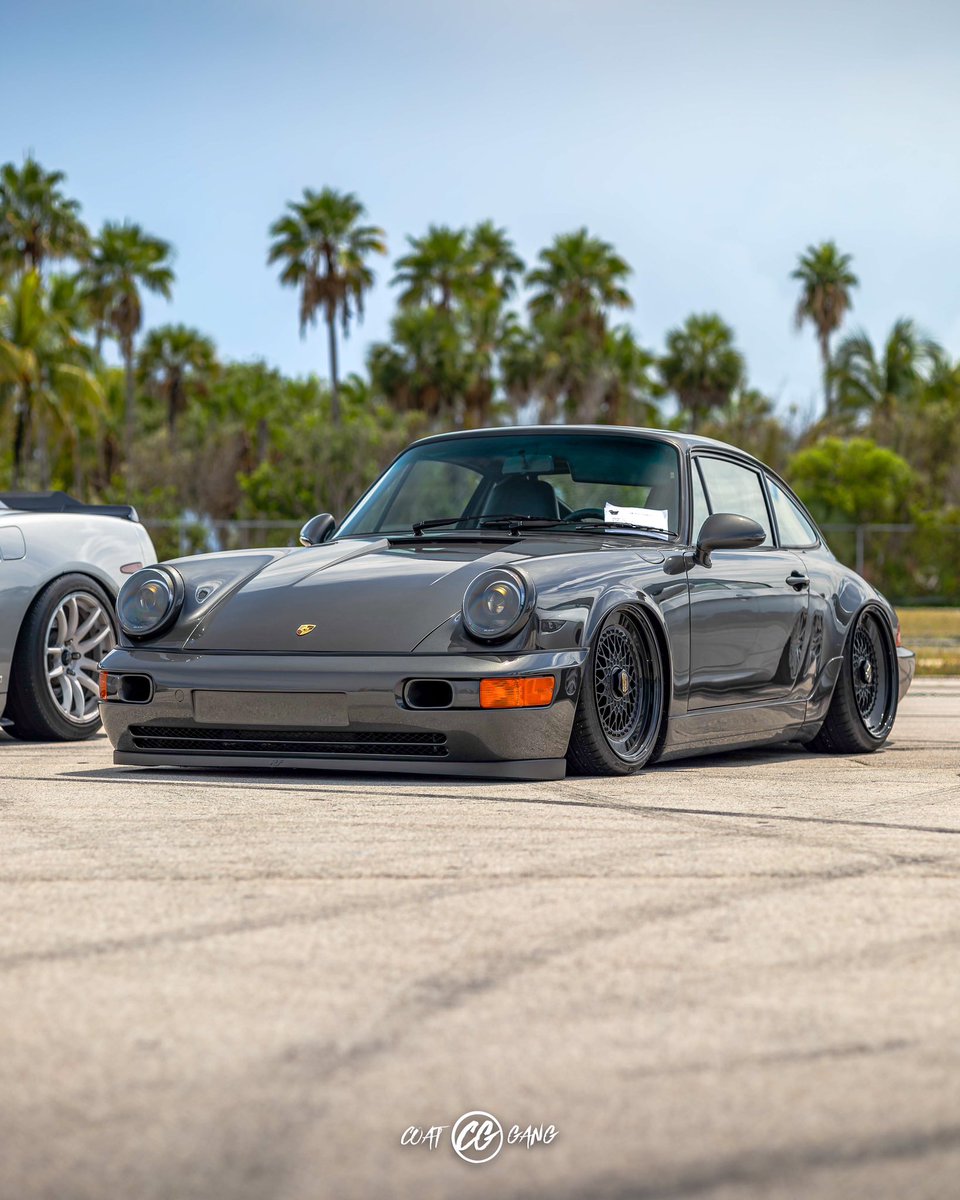 CoatGangOff's tweet photo. I’m telling you. I will own a Porsche one day. And if it’s not perfect like this one then I don’t want it. https://t.co/mNetzKw37u