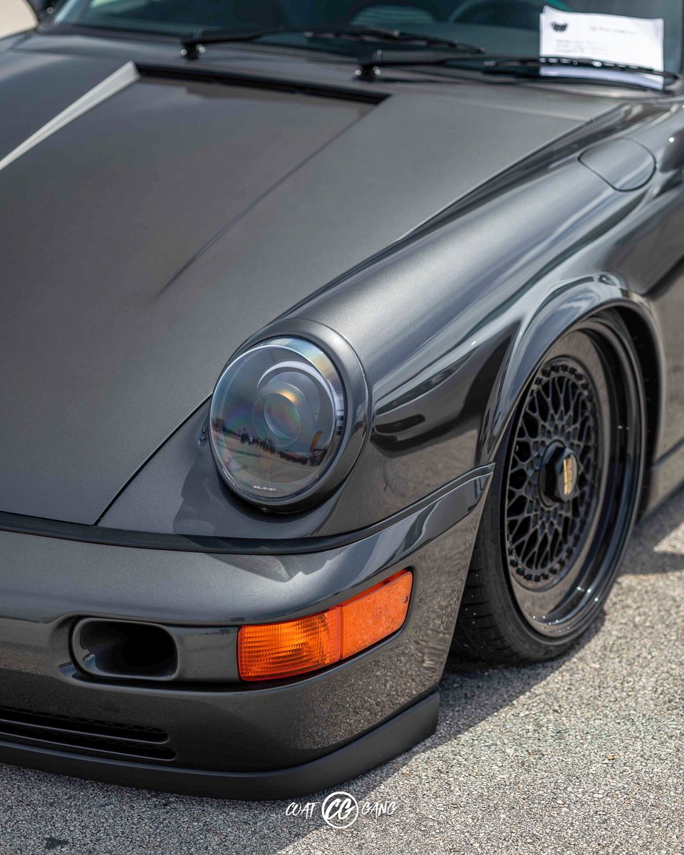 CoatGangOff's tweet photo. I’m telling you. I will own a Porsche one day. And if it’s not perfect like this one then I don’t want it. https://t.co/mNetzKw37u