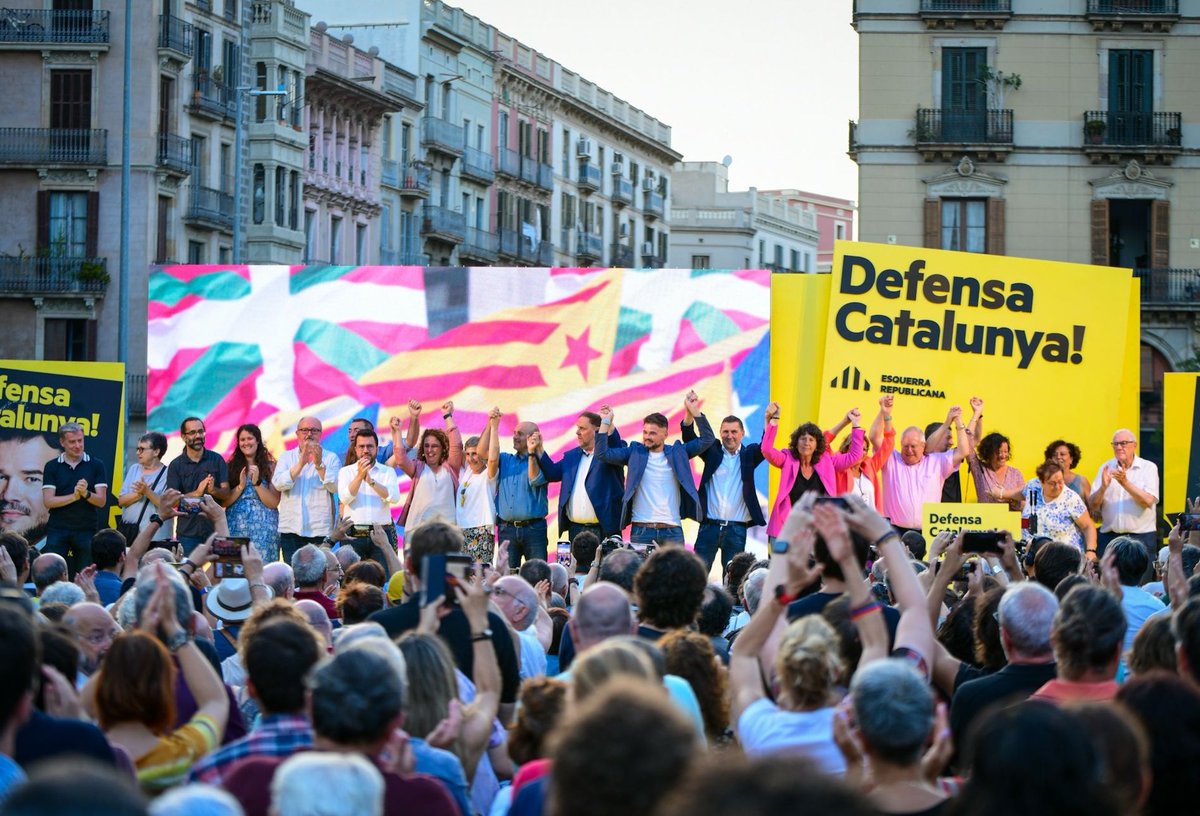 ERC Barcelona tweet media