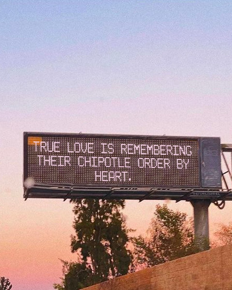 Chipotle tweet media