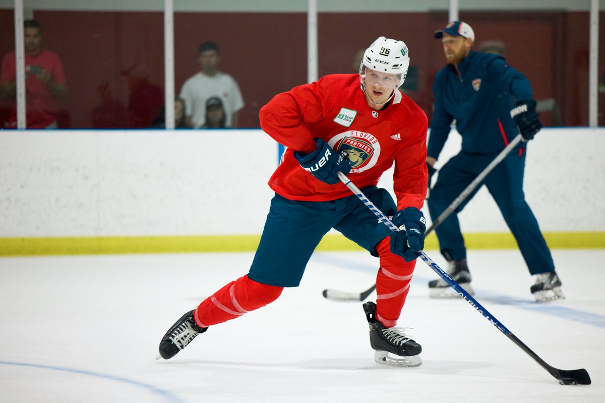 NiagaraMHKY's tweet photo. How was camping last week Josef?!

We're glad you had a great time at @FlaPanthers Development Camp!

Just under a month until all the Purple Eagles are back in the nest!

#Uncommon https://t.co/renyinzAm0
