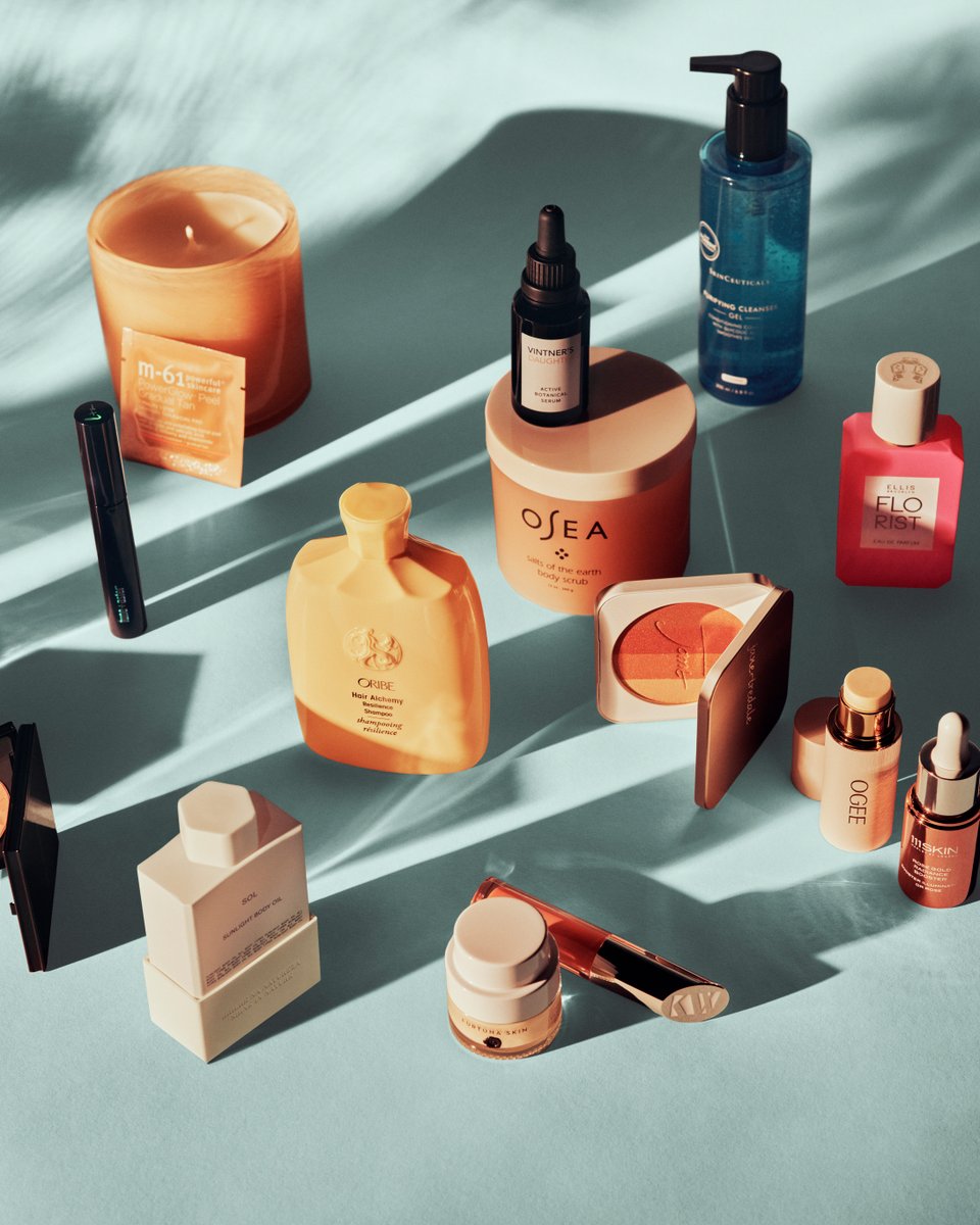 Make the most out of golden hour tonight—shop the best in beauty at your neighborhood @bluemercury 💙