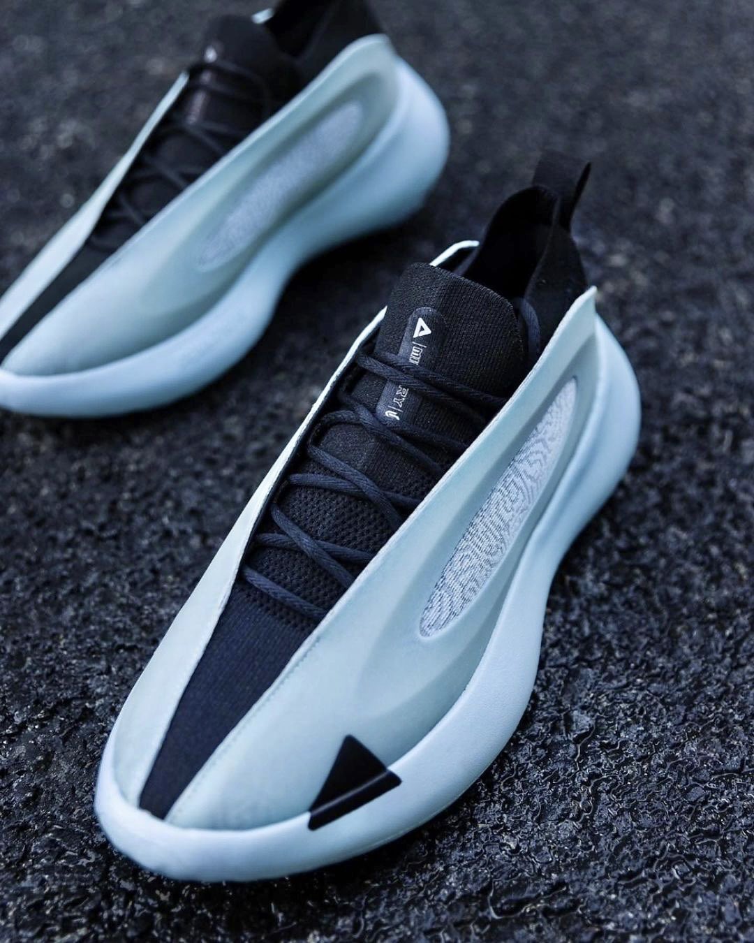 Nick DePaula on X FIRST LOOK Andrew Wiggins new Peak signature lifestyle shoe https t DZgGMtT4YZ X