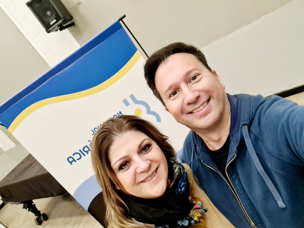 Gracias genio!!! <a href="/luisbremer/">Luis Bremer</a>
Les dejo el link de la entrevista!!! ar.radiocut.fm/audiocut/sandr…