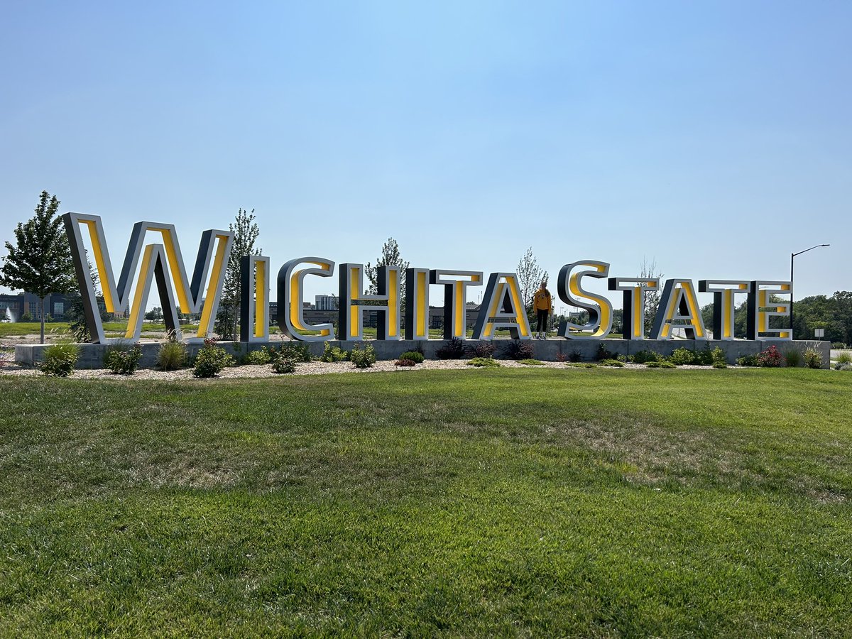 Had such a great time at <a href="/GoShockersVB/">Wichita State Volleyball</a> Elite VB camp this weekend.  Thank you to <a href="/vbLAMBO/">Chris Lamb</a> @K_Zimmerman7  <a href="/BrianHosfeld/">Brian Hosfeld</a> and all the other coaches for the intense training!  Can’t wait for more!