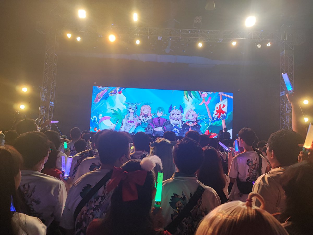 miyano_fuka's tweet photo. Thanks for coming to Malaysia 😭❤️
We can finally do a proper DCL chant in Niji concert! 🩵💛💚💜🧡
#nijigenexpo #nijigenexpo2023 #nijigeneration #EnnaAlouette #MillieParfait #FinanaRyugu #EliraPendora #PomuRainpuff https://t.co/9qFdjERALd