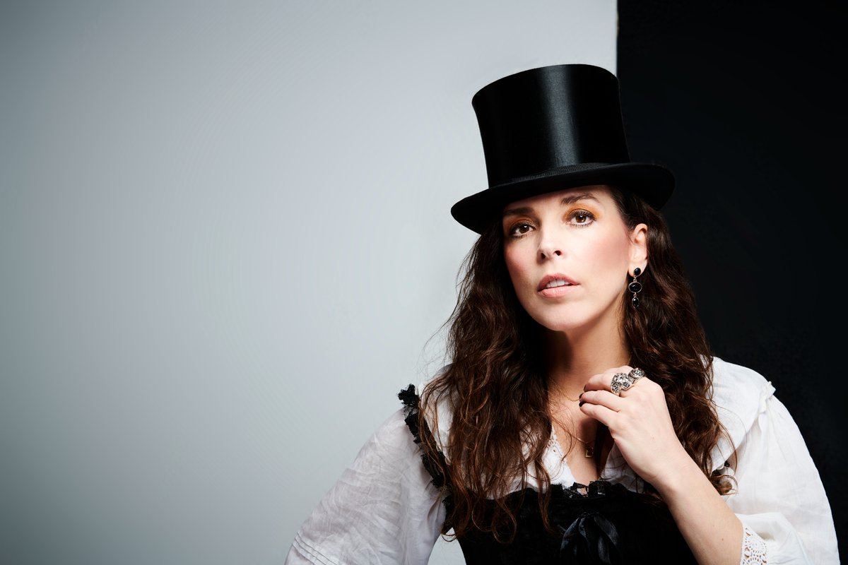 🎩 While giving less of a damn what people think of her, our Festival Guide cover star <a href="/BridgetChristie/">Bridget Christie</a> is also at the peak of her comedic powers. 

Here she explains how her new stand-up show about the menopause really does have something for everyone ⤵️
ow.ly/X20U50PcQ91