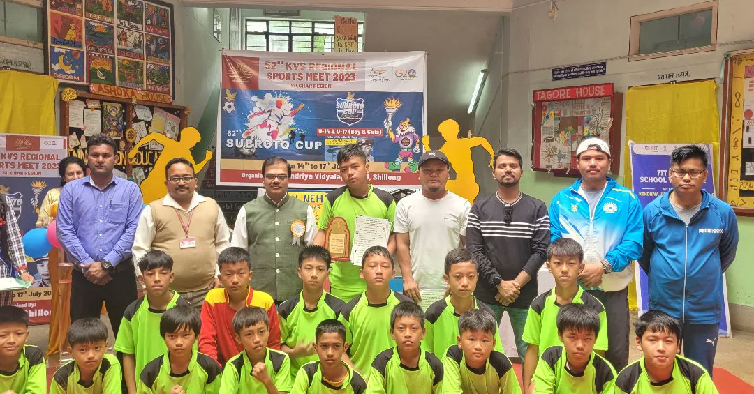 amodanand23's tweet photo. #Veledictory Ceremony of #KVS Silchar Region 62nd #Subroto Cup Football Tournament (U-14 & U-17 Boys & Girls) 2023 in the august presence of Honorable Chief Guest of the occasion Prof. P.K.Shukla,Vice Chancellor North Eastern Hill University,Shillong. https://t.co/vncGdgz1WO