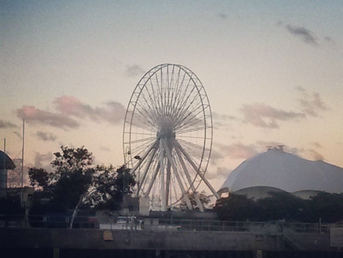 Post a picture of some landscape from a place where you've been, where the main requirement is that you NOT appear in it. Just a picture, no description. Lets travel virtually around the world.

Navy Pier Chicago, Il https://t.co/OmMLkBsRBu https://t.co/bQFgb5XXBQ