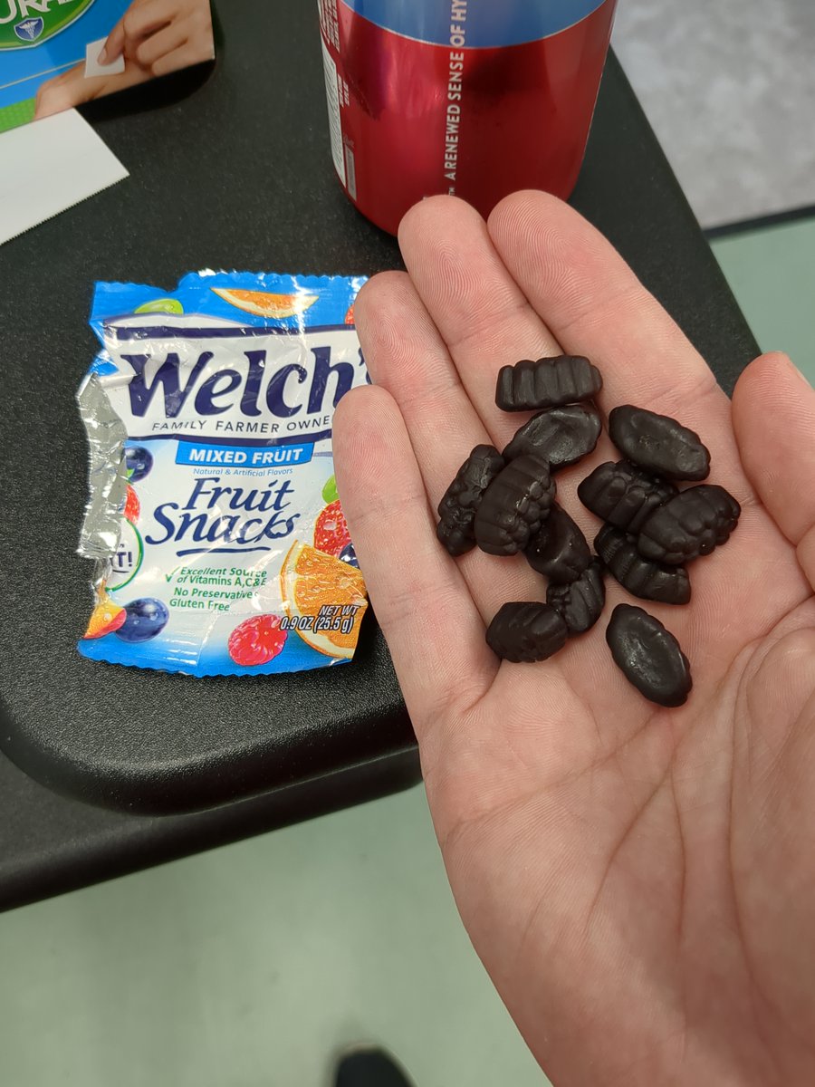 .<a href="/WelchsFruitSnck/">Welch's Fruit Snacks</a> "mixed fruit" 🙃