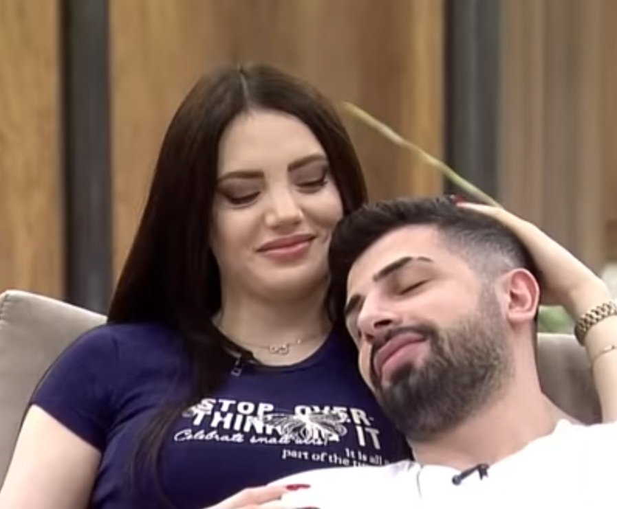 Aga beee anılar gözümde canlandılar

#elsed #ElifNurYel #sedatpolat