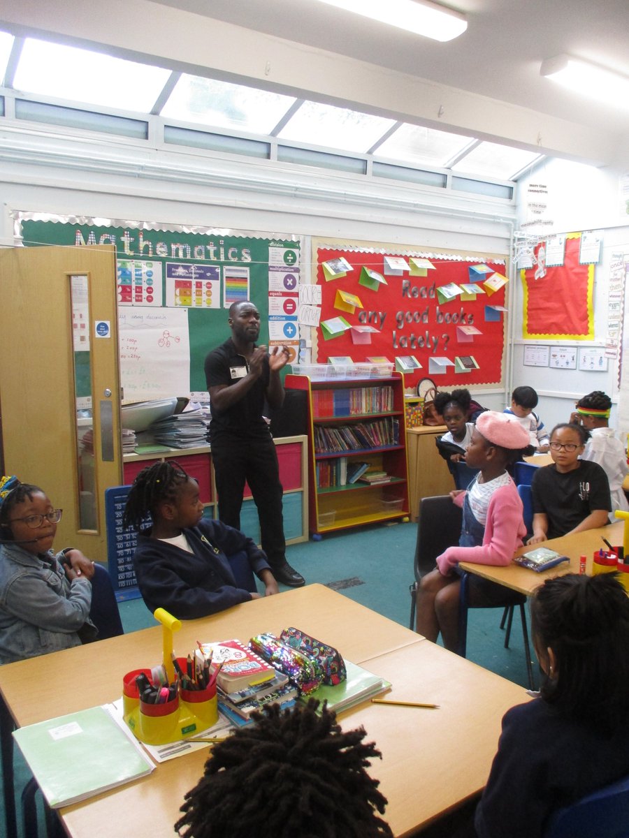 stmarksacademy1's tweet photo. Friday was #INSPIREDay.
Such a brilliant day inspiring our children to follow their own career paths! Truly inspirational. Thank you.
@VictoriaComerf4 @SamuelMensahB @LorraineHWright @JamieDapaah_ @ArnoldSarfo https://t.co/AS6W4UkcDf