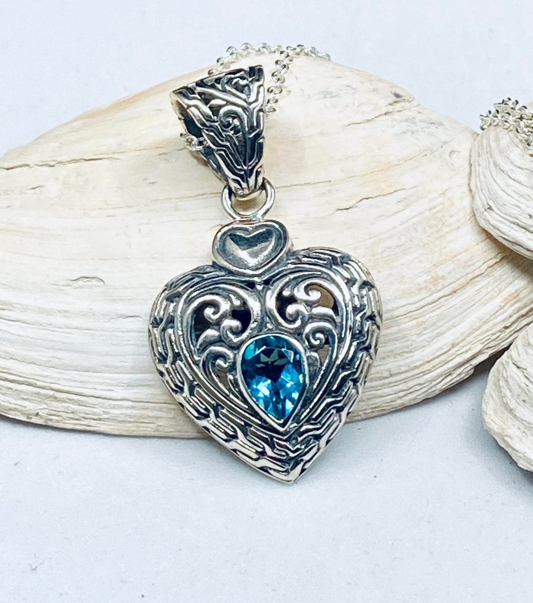 Life is too short to wear boring jewelry!
etsy.me/3kGLFvG

#HeartPendant #HeartJewelry