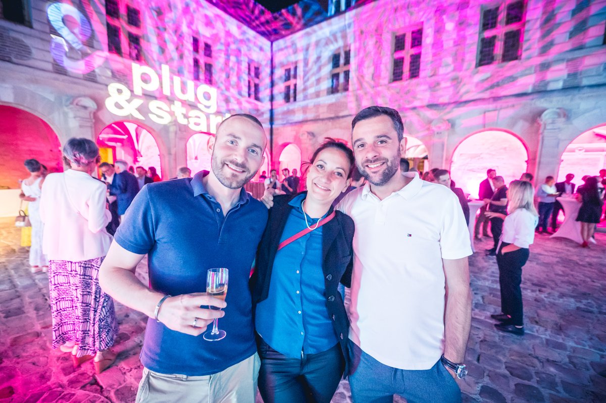 StudioIkadia's tweet photo. Que retenir de #PlugandStart ?
🤝 Les rencontres enrichissantes avec des porteurs de projets ambitieux
🙌 Les ateliers productifs et stimulants
🤯 Les visages concentrés
🥂 La convivialité
😁 Beaucoup de sourires !

Merci à la @TechnopoleAube pour cette nouvelle édition. https://t.co/pOTEh4eQXK