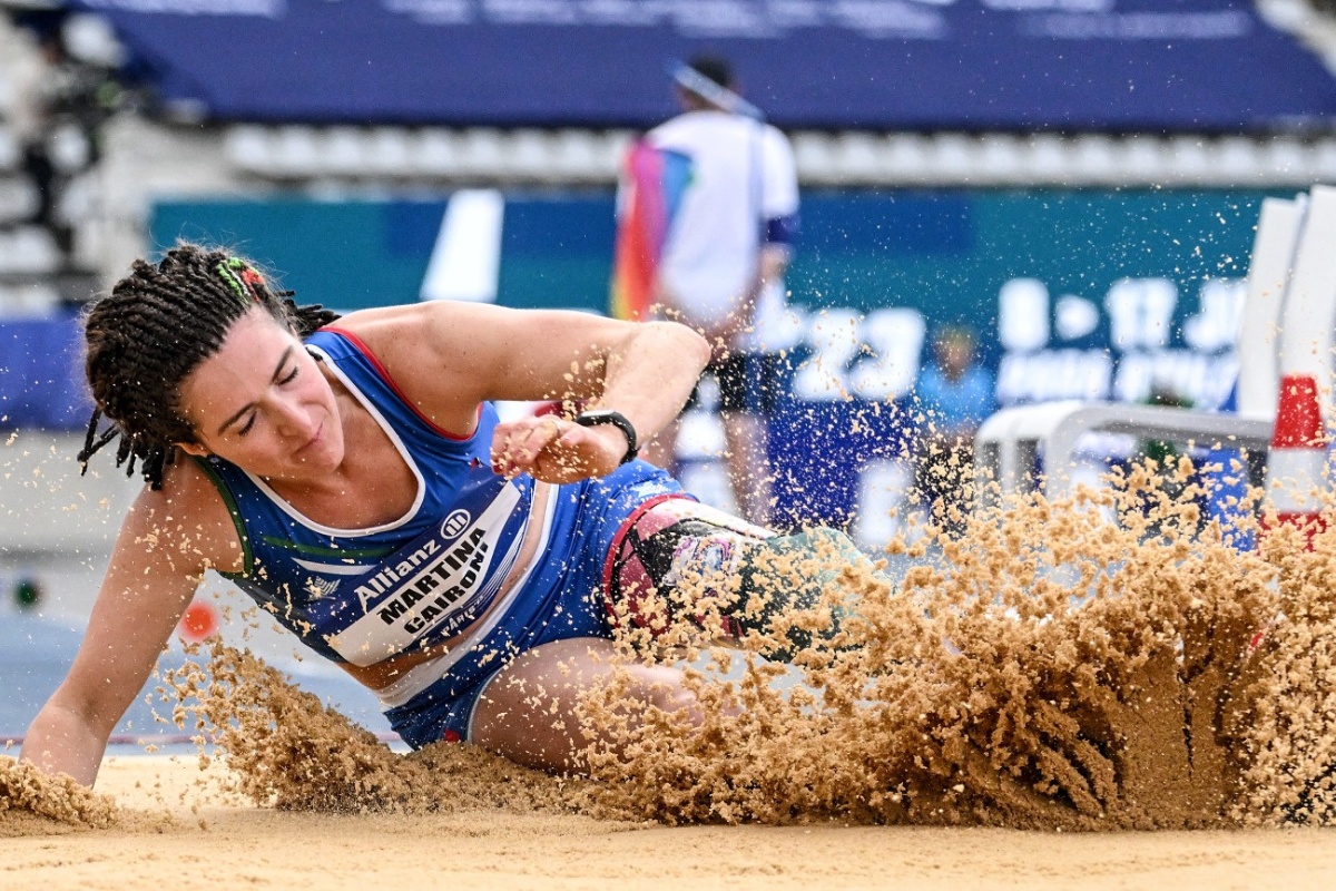 MontagnaExpress's tweet photo. Martina Caironi, la straordinaria atleta bergamasca, trionfa con l'oro mondiale nel lungo T63 a Parigi! La sua dedizione e talento nell'atletica paralimpica sono una fonte di ispirazione continua. #MartinaCaironi #Parigi2023 #OroMondiale #Fispes https://t.co/ssvhK8WFWM