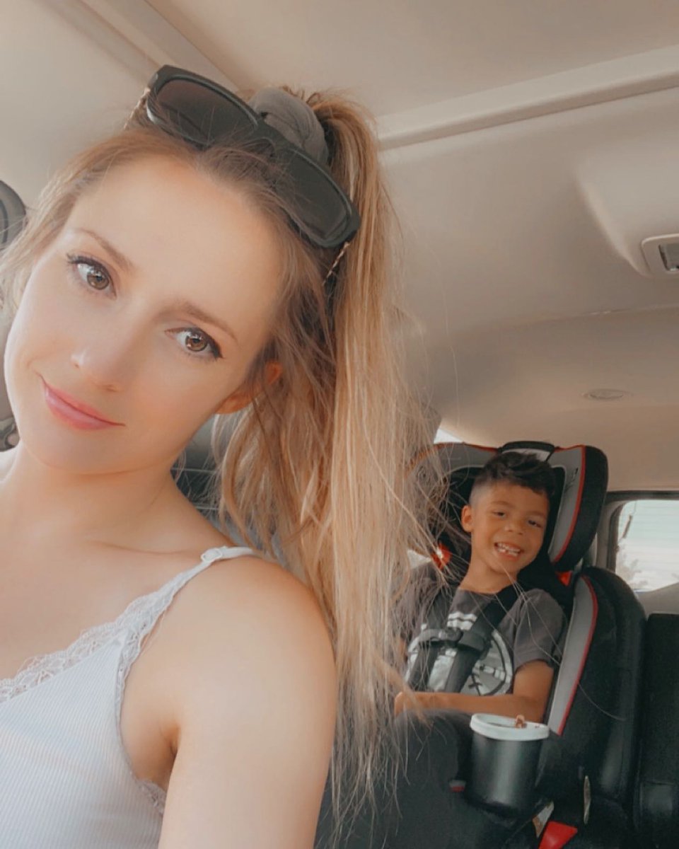 Nurten_berna's tweet photo. Mother effing round 2 of wasting gas we can't afford to drive karter to swimming lessons he won't participate in 😆🥰bictoininvestment #bitcoininvestment #investmentbitcon #bitcontrading https://t.co/UIFMe8u2oF