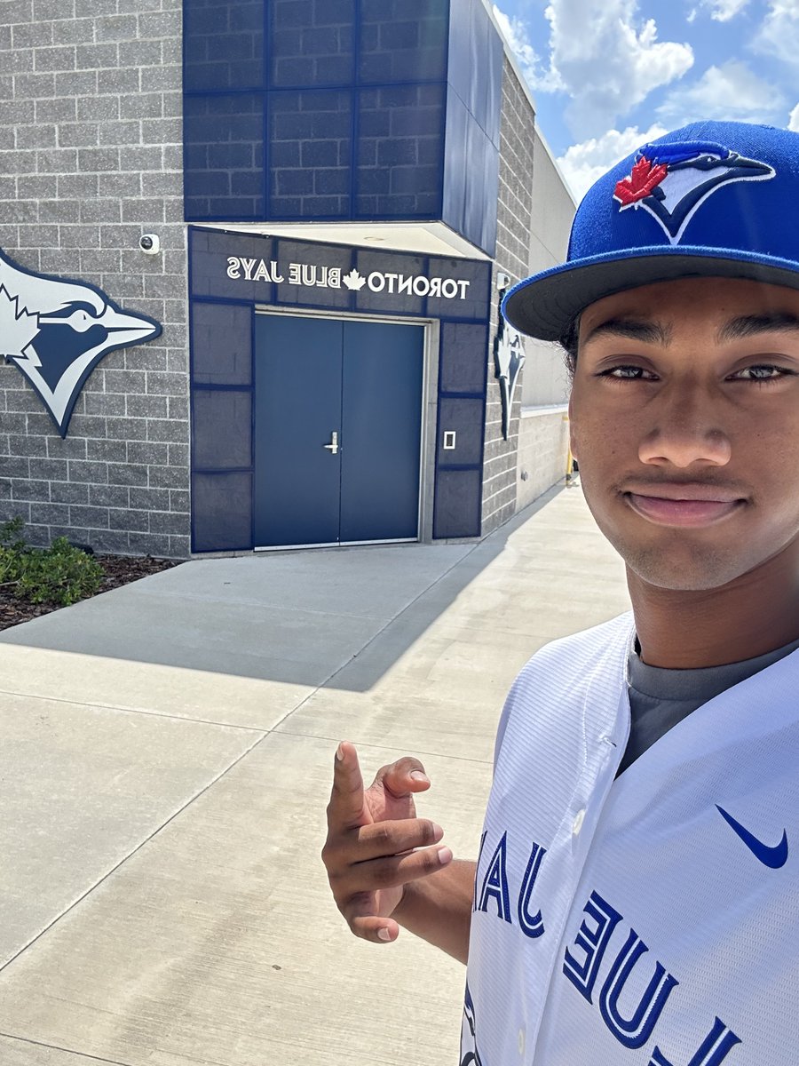 Toronto Blue Jays tweet media