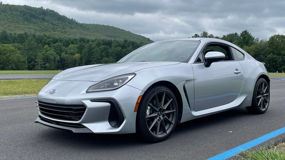 UltTrans123's tweet photo. Let us ship your Sports Car today!
Call now and speak with one of our Shipping Specialists at 1-888-885-9123 Option 1!  
#shipyourcar #transportingcars #carshippingquote #nationwidecarshipping #vehiclesshippingneeds #bestinthebusiness #reservationspecialist https://t.co/kCmxU1bevo