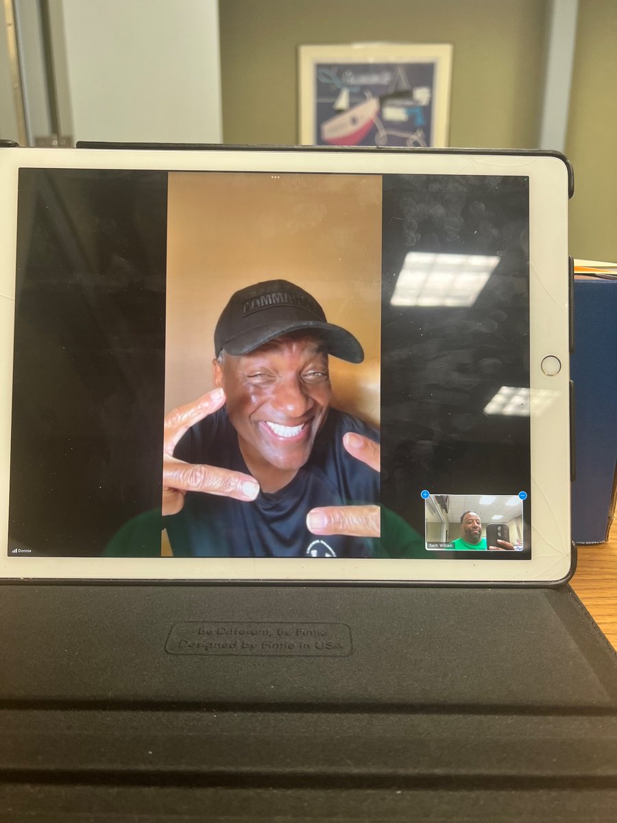 1 of the 2 Godfathers of the #DeanwoodRadioBroadcastingProgram joined us again today for a discussion on his historic career, thanks always and much Love to the Great <a href="/DonnieSimpson/">Donnie Simpson</a> #DprPrograms #MoreThanRec