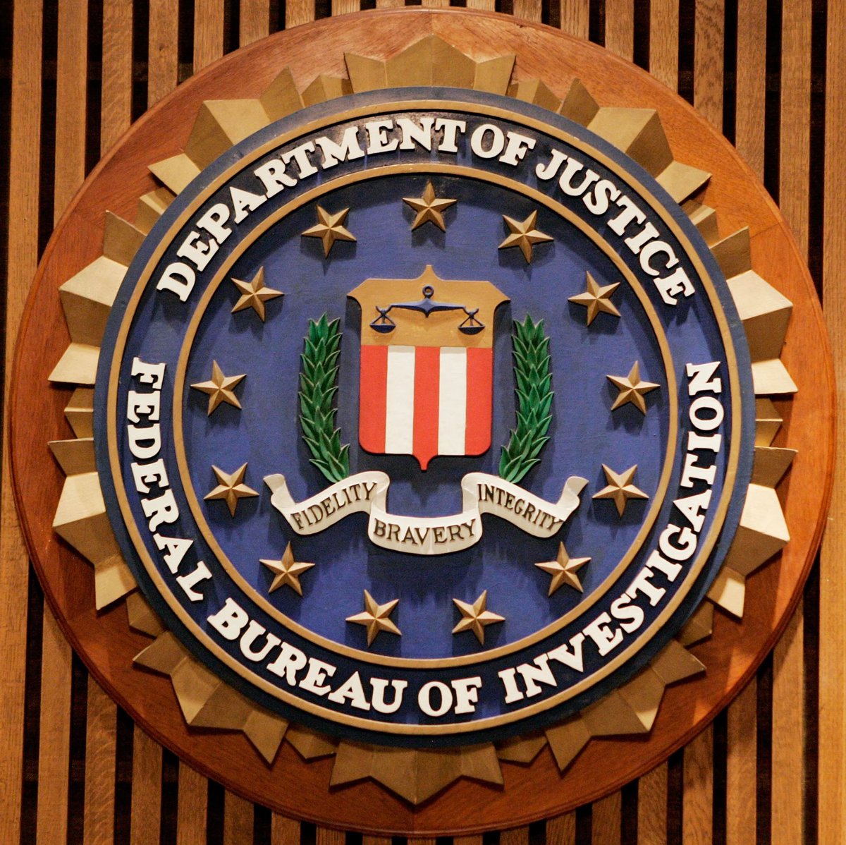 PopCrave's tweet photo. The FBI used a Nintendo Switch to locate an abducted child, according to ABC15. 

A friend saw that the 15-year-old was online and informed the authorities. With Nintendo’s cooperation, the FBI obtained the Switch’s IP address, uncovered her location, and arrested her kidnapper. https://t.co/zDhAiU599J