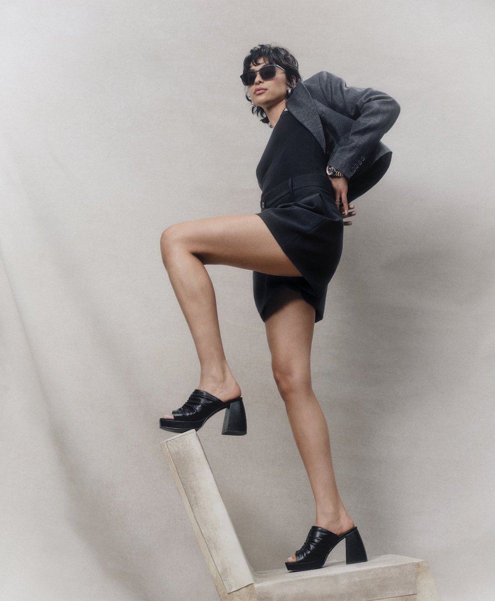 kennethcole's tweet image. Elevate your style in the Anika platform mules. #KennethCole #WomensStyle #PlatformMules