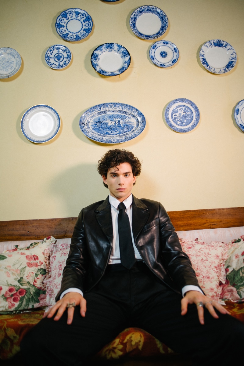 A conversation with Riccardo De Rinaldis fuckingyoung.es/a-conversation…