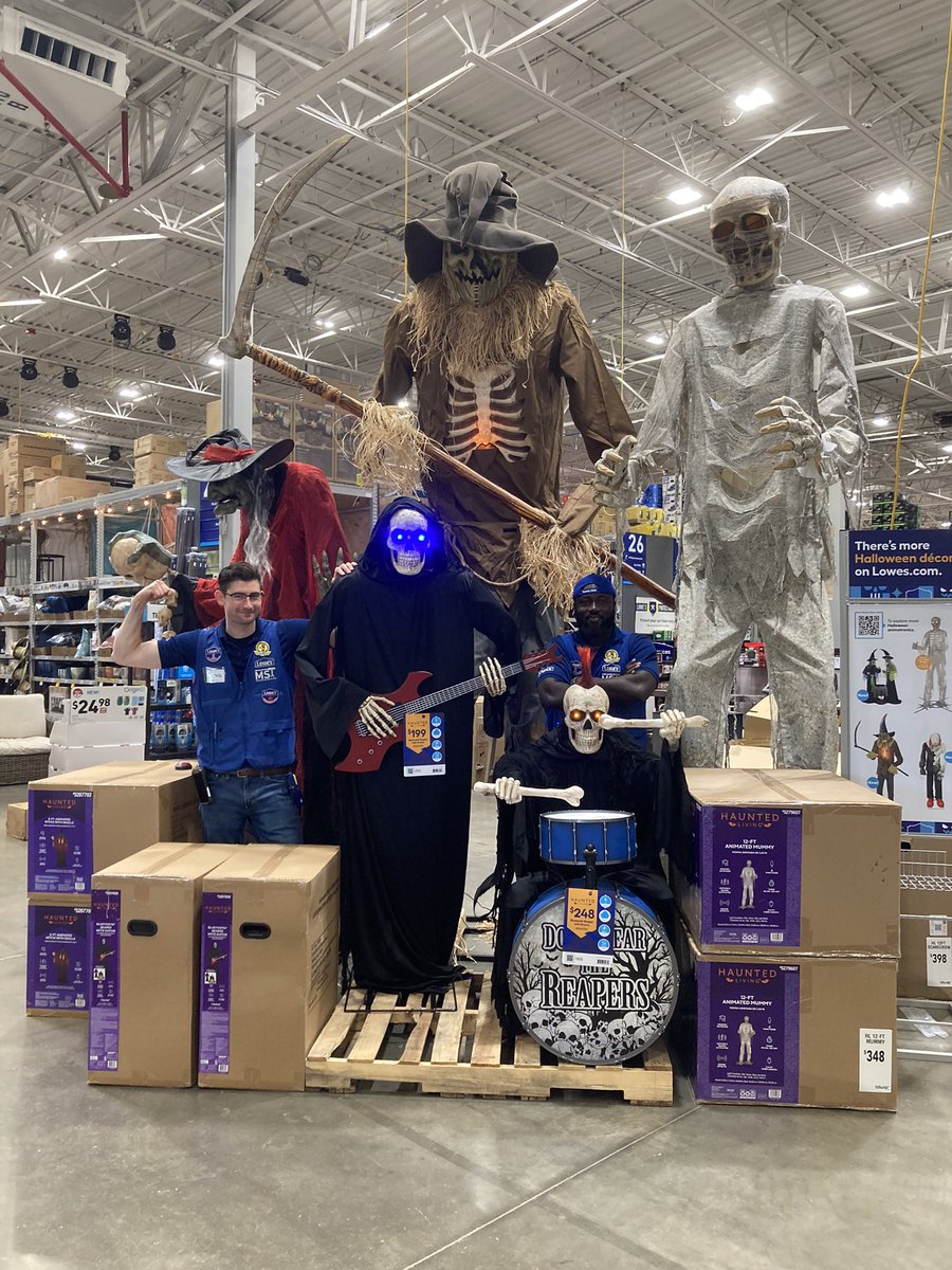 Great Job MST 1909. Halloween Focal Corner looks great. Get a jump on the Halloween season. Lowe’s of Stafford has what you need. @MYoungsonLowes <a href="/BenitoKomadina/">Benito.Komadina@Lowes</a> <a href="/CrystalNeels/">crystal neels</a> <a href="/ShuellWilliam/">William Shuell</a> <a href="/gil_palomares72/">Gil Palomares</a> @meronH1290 <a href="/Rob12071/">Rob1207</a> <a href="/kellydove5/">Kelly Dove</a>