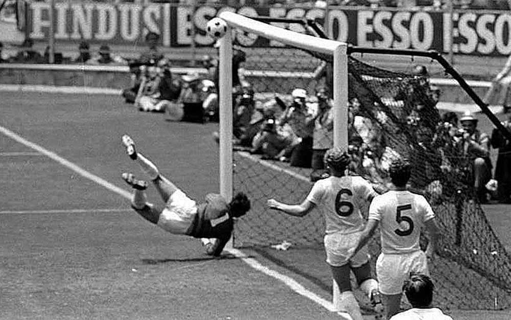 THAT sensational save from #GordonBanks from #Pele at the 1970 World Cup
