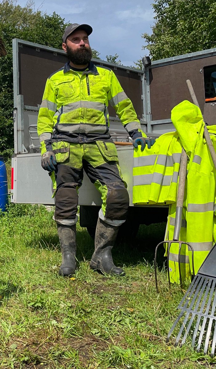 diverpup tweet media