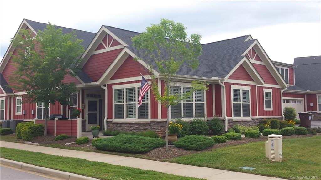 BHHS_LP's tweet image. Check out our #listing in #Candler #NC  #realestate #realtor tour.corelistingmachine.com/home/ZUSR35