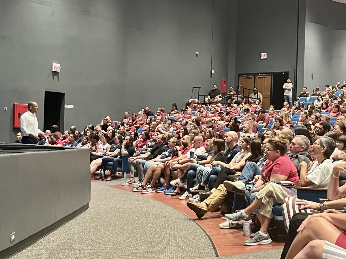 Thanks to our keynote speaker <a href="/Doug_Lemov/">Doug Lemov</a> for kicking off the school year in a big way at this morning’s Convocation event. <a href="/TUHSD_News/">TUHSD News</a>