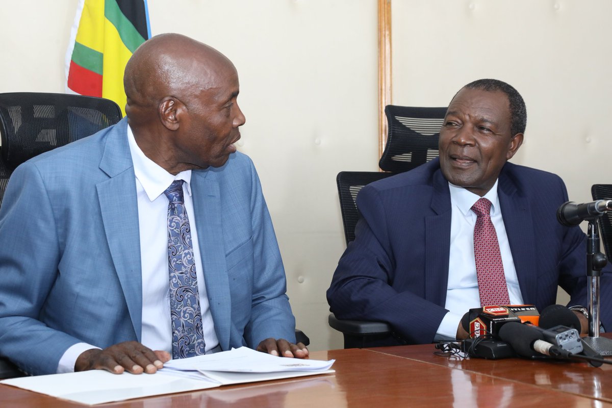 EduMinKenya's tweet photo. The signing ceremony was witnessed by the Cabinet Secretary for National Treasury and Economic Planning, Prof. Njuguna Ndung'u at Ministry of Education headquarters at Jogoo House today.
#Schoolfeedingprogramme
#EducationReforms
#DishiNaCounty https://t.co/nIpmHQ6Svi