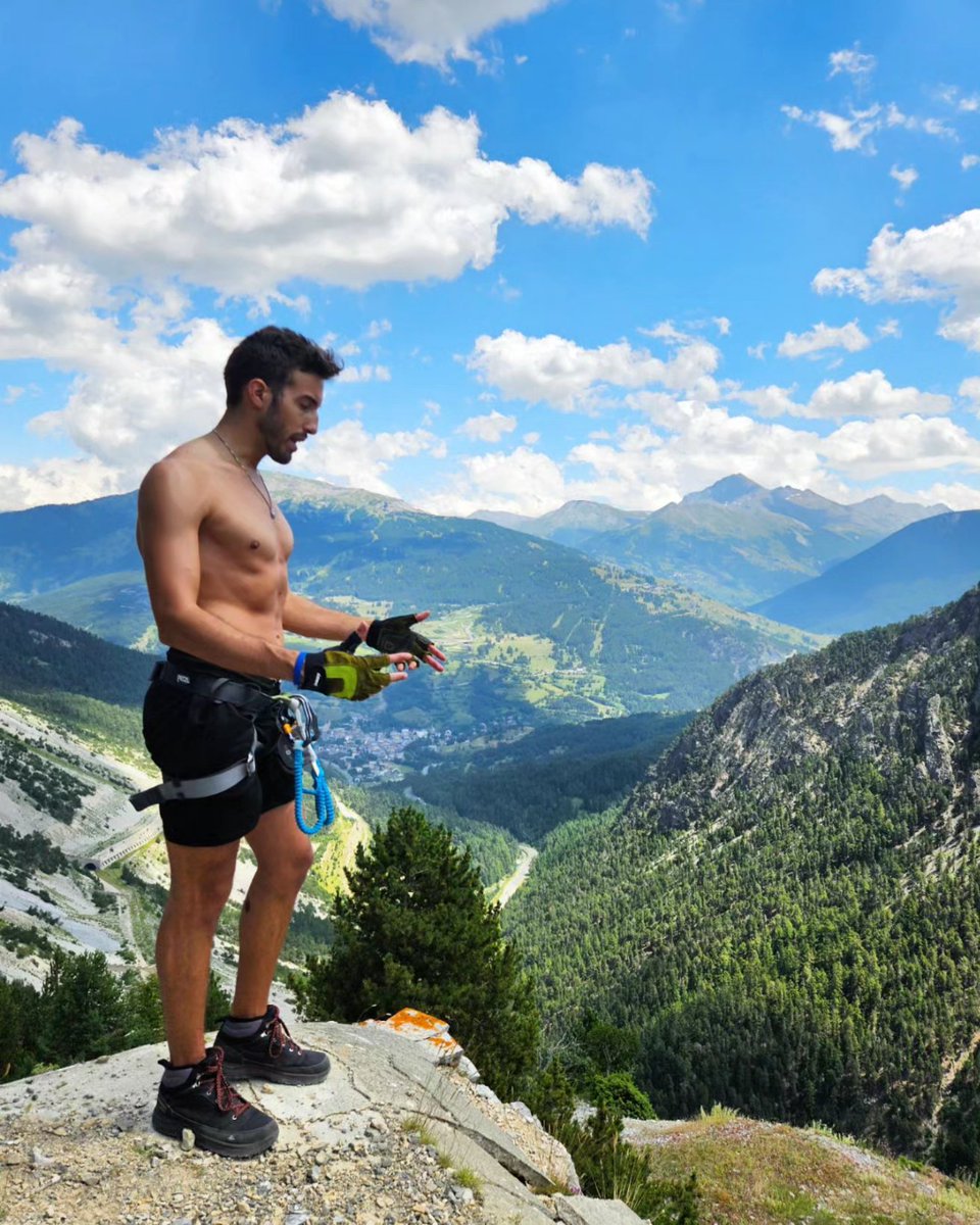 LilloSpicy's tweet photo. Ig l'ha visto prima pt 2 😁 https://t.co/3Pglt7N88E
