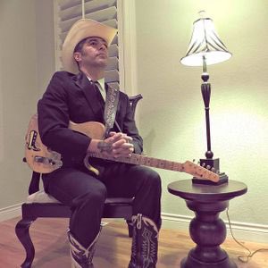 allwedoisrun tweet media