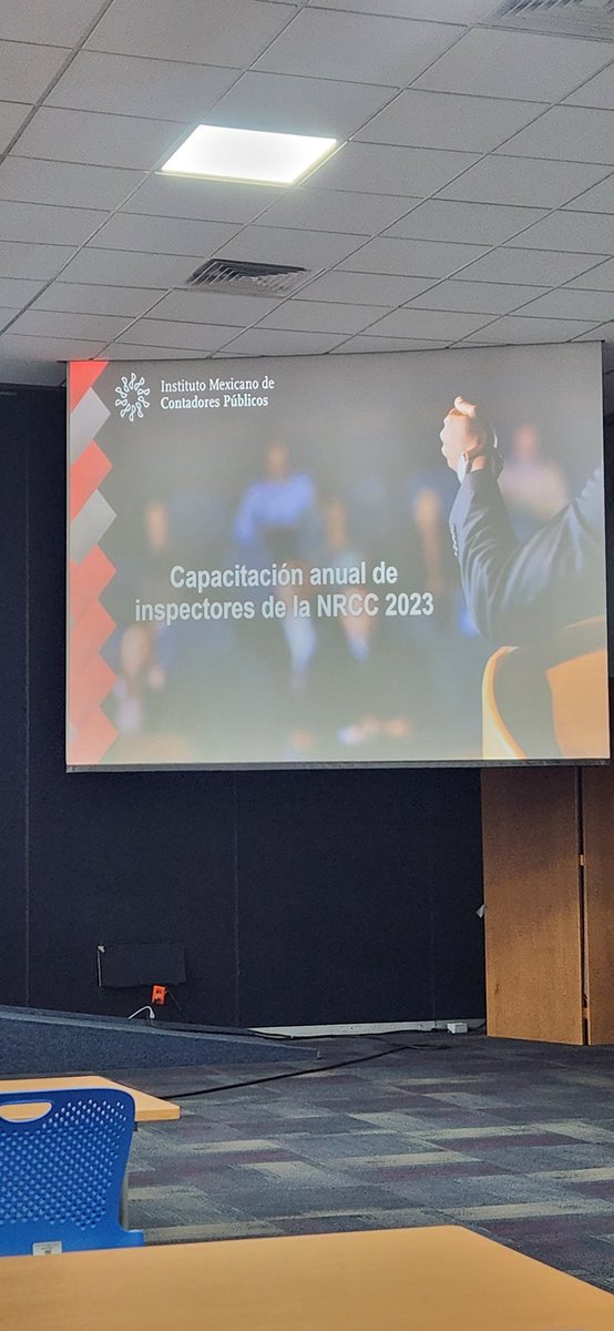 JPM_KrestonFLS's tweet photo. Iniciando la semana con capacitación.  Formamos parte de los revisores de la Norma de Gestión de Calidad @KrestonFLS @KrestonGlobal #KnowingYou #SomosKreston https://t.co/OoVkfyYPqt
