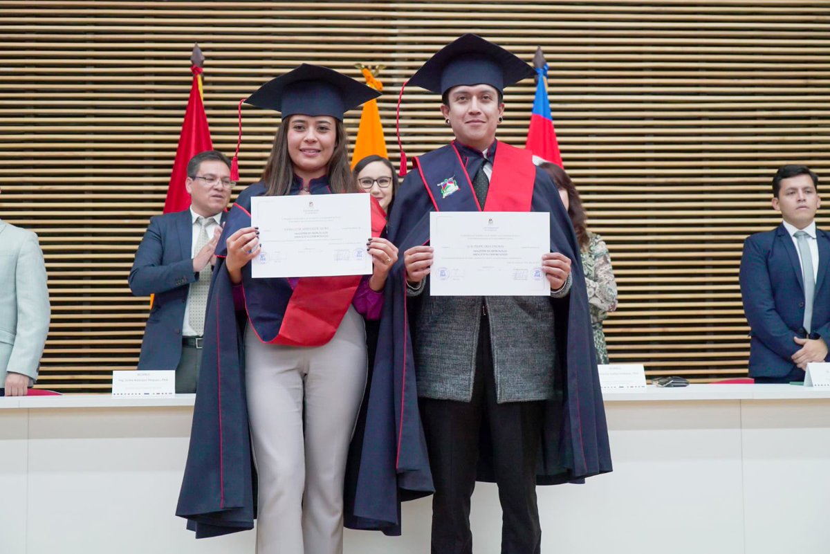 iDRHICA's tweet photo. #OrgulloUCuenca | 🎉Felicitamos a María José Merizalde @mjmerizalde94 y Luis Felipe Silva @LuisFel06573403 por ser los primeros graduados de nuestra Maestría en Hidrología mención Ecohidrología II Cohorte. https://t.co/zPAFvQTqlP