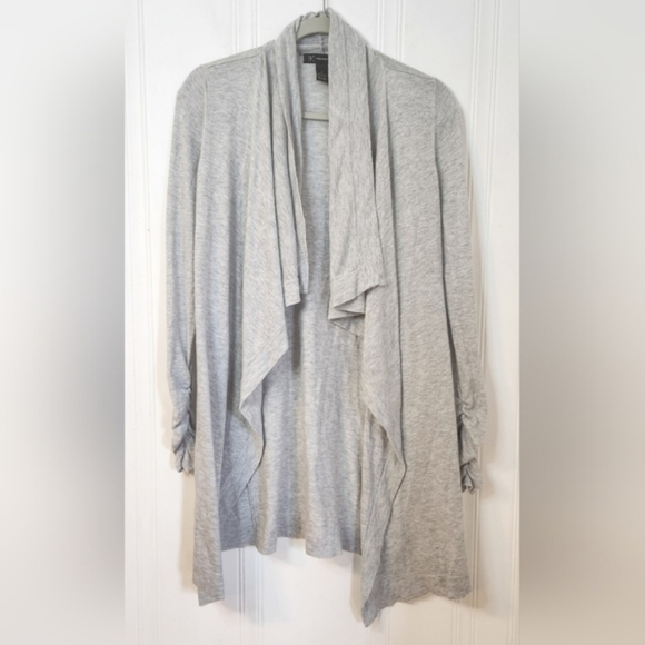 So good I had to share! Check out all the items I'm loving on <a href="/Poshmarkapp/">Poshmark</a> #poshmark #fashion #style #shopmycloset #mitchellness #guidolonginotti #incinternationalconcepts: posh.mk/IaDJJhFNvBb