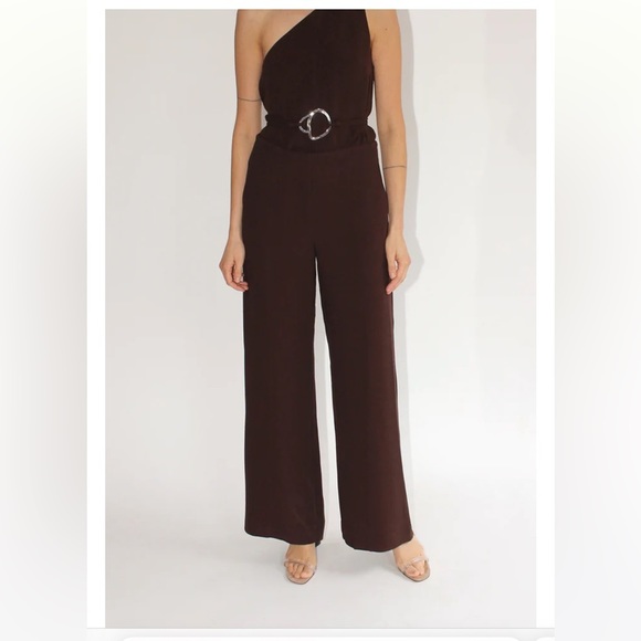So good I had to share! Check out all the items I'm loving on <a href="/Poshmarkapp/">Poshmark</a> from <a href="/Sadie1Jewel/">Sadie Jewel</a> #poshmark #fashion #style #shopmycloset #nike #gbgirls #mrlarki: posh.mk/pi7Y4MwNvBb