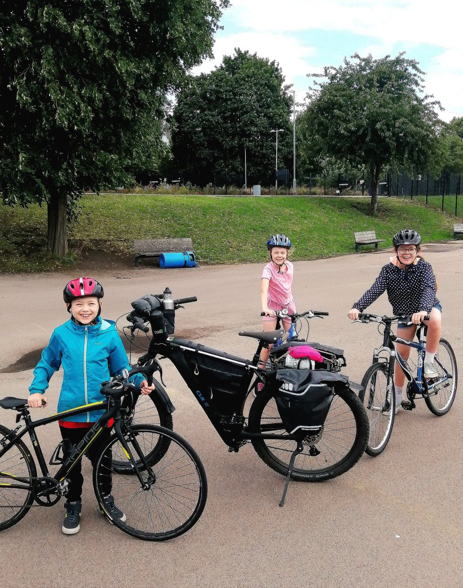 It's a way of life for us....
#cycling
#cyclinglife
#ditchthecar
#health
#freedom
#independence
#happykids