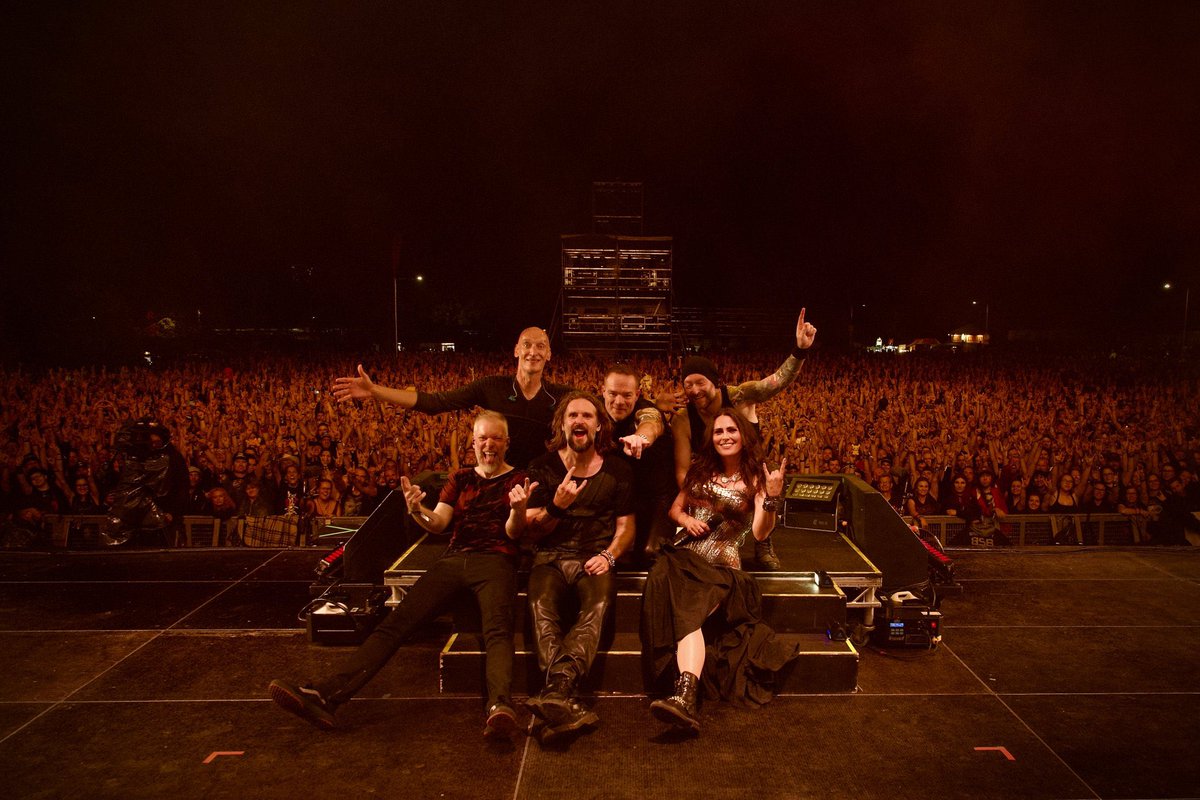 Czech, you are special to us. We played your country in 1998 for the first time after only having played The Netherlands and Belgium. You were our 3rd country ever! We now share a long history with Masters of Rock too and you've always welcomed us like family. Thanks 🖤