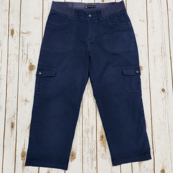 So good I had to share! Check out all the items I'm loving on <a href="/Poshmarkapp/">Poshmark</a> #poshmark #fashion #style #shopmycloset #uggaustralia #lee: posh.mk/mfnNw1BNvBb
