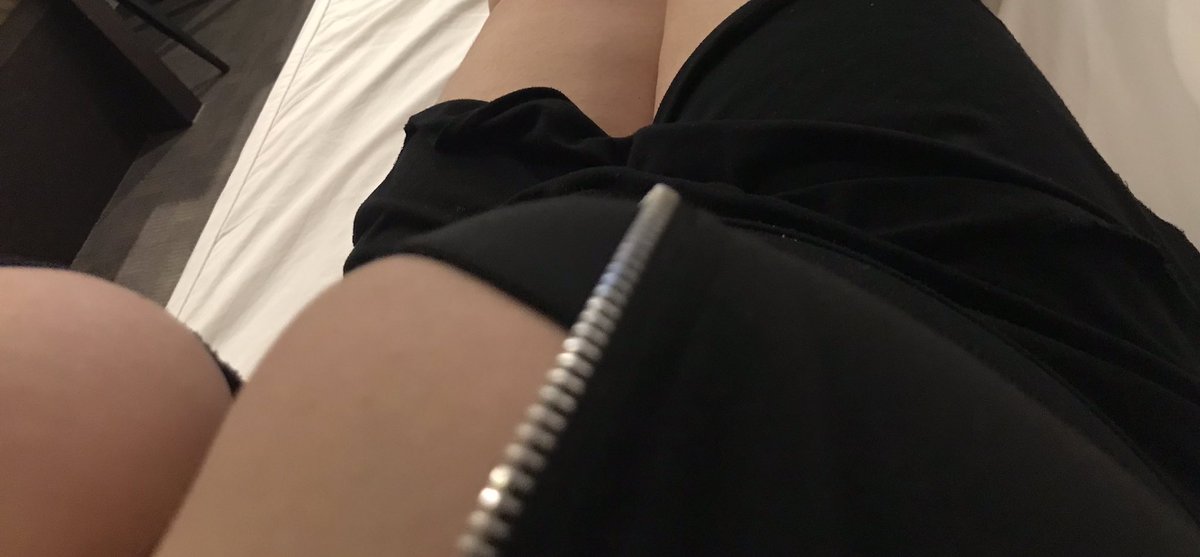 BackSeolAy's tweet photo. 주인님…저 애기라고 불러주시면 안돼요??

#부산 #섹트 #뚱녀 #육덕 #비떱 #빅걸 #BBW #변녀 #오프 #건오 #맘눌뎀 #디엠 https://t.co/JET9TjEYls